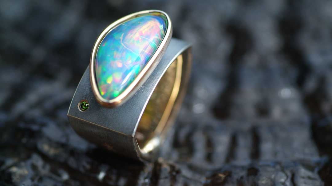 V Collection Opal 3